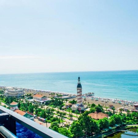 Black Sea Aparthotel Orbi City Batumi Kültér fotó