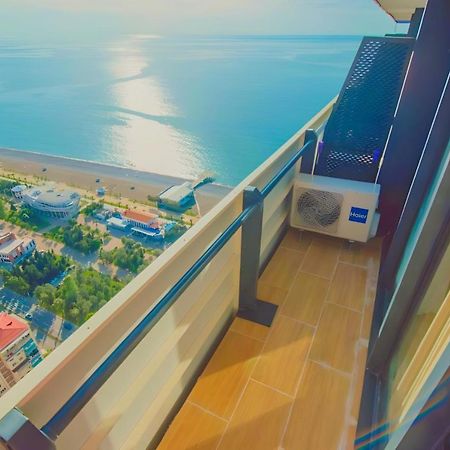 Black Sea Aparthotel Orbi City Batumi Kültér fotó