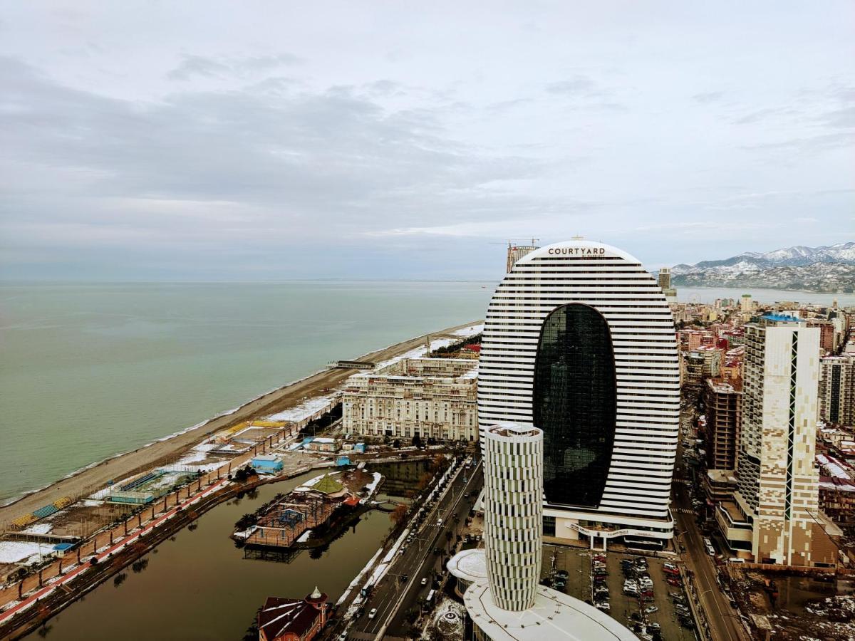 Black Sea Aparthotel Orbi City Batumi Kültér fotó